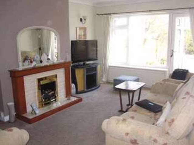 Image of 2 bedroom Detached house for sale in Harwich Road Little Clacton Clacton-on-Sea CO16 at Harwich Road Little Clacton Clacton-On-Sea, CO16 9NJ