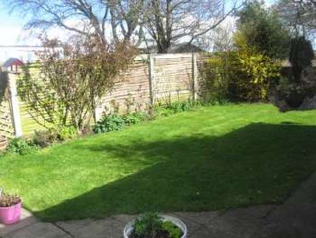  Image of 2 bedroom Detached house for sale in Harwich Road Little Clacton Clacton-on-Sea CO16 at Harwich Road Little Clacton Clacton-On-Sea, CO16 9NJ