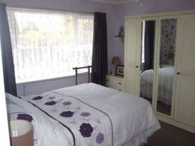  Image of 2 bedroom Detached house for sale in Harwich Road Little Clacton Clacton-on-Sea CO16 at Harwich Road Little Clacton Clacton-On-Sea, CO16 9NJ
