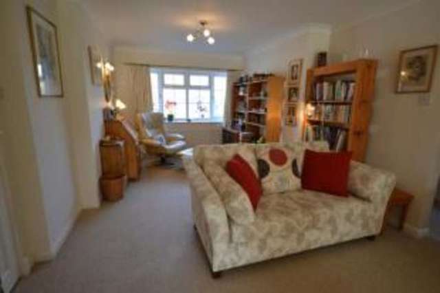  Image of 4 bedroom Bungalow for sale in Hastings Road Battle TN33 at Battle East Sussex Telham, TN33 0TW