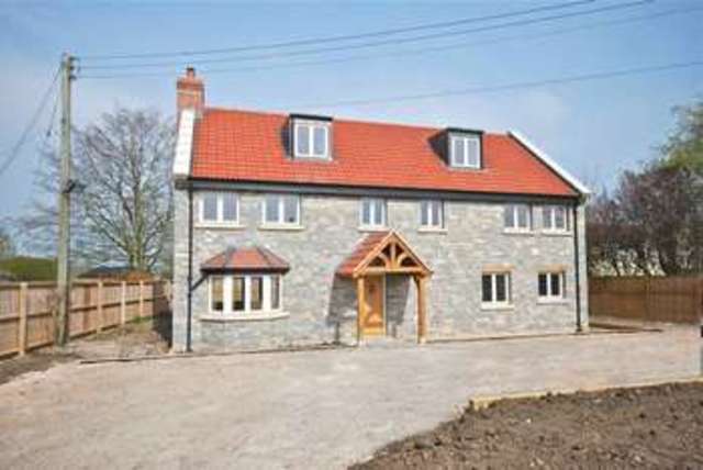  Image of 5 bedroom Detached house for sale in Havyatt Glastonbury BA6 at Edgarley Road  Havyatt, Glastonbury, BA6 8LF