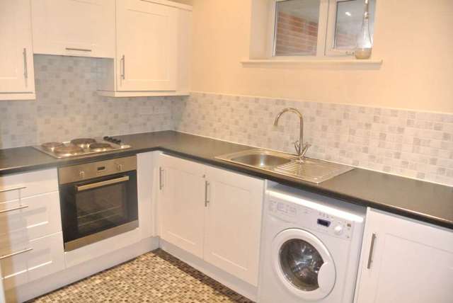  Image of 2 bedroom Flat to rent in Hawes Side Lane Blackpool FY4 at Hawes Side Lane  Blackpool, FY4 4FN