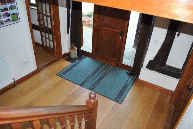  Image of 3 bedroom Detached house for sale in Hawkenbury Road Hawkenbury Tonbridge TN12 at Hawkenbury Road Hawkenbury STAPLEHURST, TN12 0DU