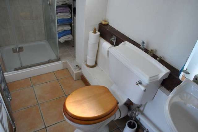  Image of 3 bedroom Detached house for sale in Hawkenbury Road Hawkenbury Tonbridge TN12 at Hawkenbury Road Hawkenbury STAPLEHURST, TN12 0DU