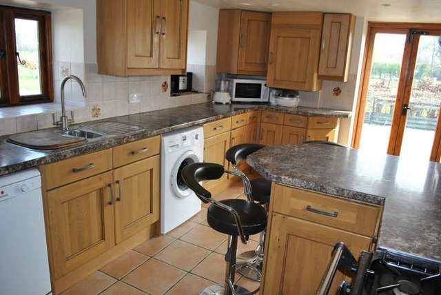  Image of 3 bedroom Detached house for sale in Hawkenbury Road Hawkenbury Tonbridge TN12 at Hawkenbury Road Hawkenbury STAPLEHURST, TN12 0DU
