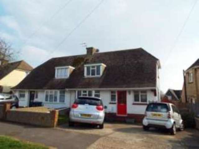  Image of 4 bedroom Bungalow for sale in Hawkins Road Shoreham-by-Sea BN43 at Shoreham-By-Sea West Sussex Kingston by Sea, BN43 6TJ