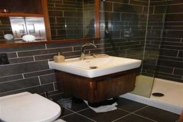  Image of 2 bedroom Flat to rent in The Hayes Cardiff CF10 at Cardiff, CF10 1AQ