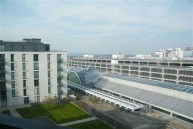  Image of 1 bedroom Flat to rent in The Hayes Cardiff CF10 at Cardiff, CF10 1BZ