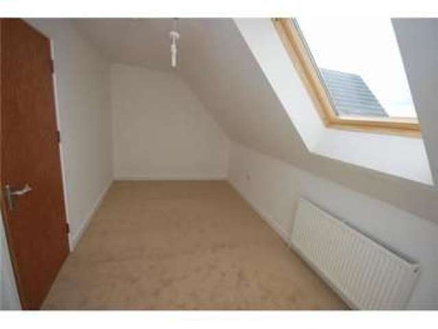 Image of 2 bedroom Flat to rent in Haynes Lane Staple Hill Bristol BS16 at Haynes Lane Staple Hill BRISTOL, BS16 5JG