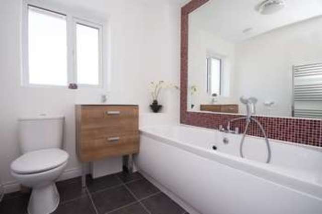  Image of 3 bedroom Semi-Detached house for sale in Oleander Drive Totton Southampton SO40 at Oleander Drive Totton Southampton, SO40 8XX