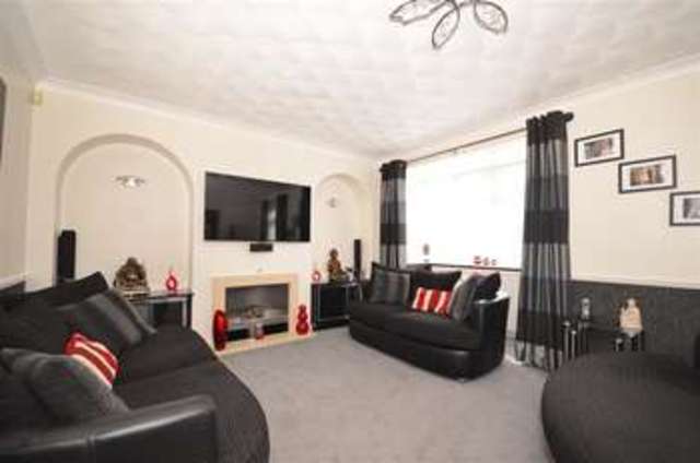  Image of 4 bedroom Semi-Detached house for sale in Heathview Avenue Crayford Dartford DA1 at Dartford Kent Dartford, DA1 3QB