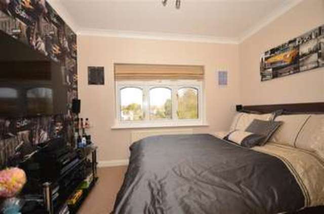  Image of 4 bedroom Semi-Detached house for sale in Heathview Avenue Crayford Dartford DA1 at Dartford Kent Dartford, DA1 3QB