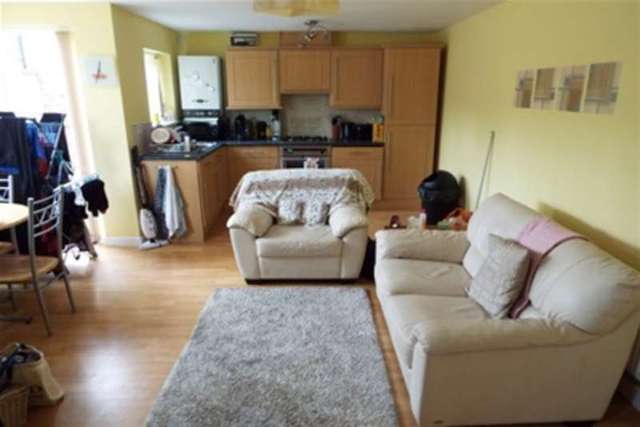  Image of 1 bedroom Flat to rent in Henwick Road Worcester WR2 at Worcester, WR2 5NT