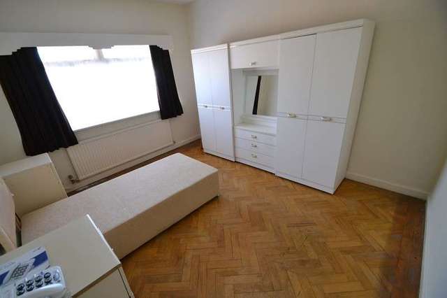  Image of 2 bedroom Detached house for sale in Heol Tyn Y Coed Rhiwbina Cardiff CF14 at Heol Tyn Y Coed  Rhiwbina, CF14 6RB