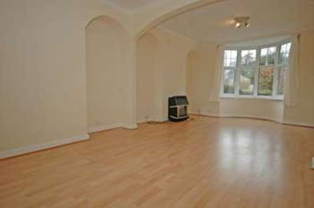  Image of 4 bedroom Semi-Detached house to rent in Hereford Road Monmouth NP25 at Hereford Road  MONMOUTH, NP25 3HH