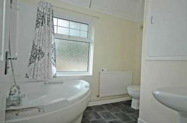  Image of 4 bedroom Semi-Detached house to rent in Hereford Road Monmouth NP25 at Hereford Road  MONMOUTH, NP25 3HH