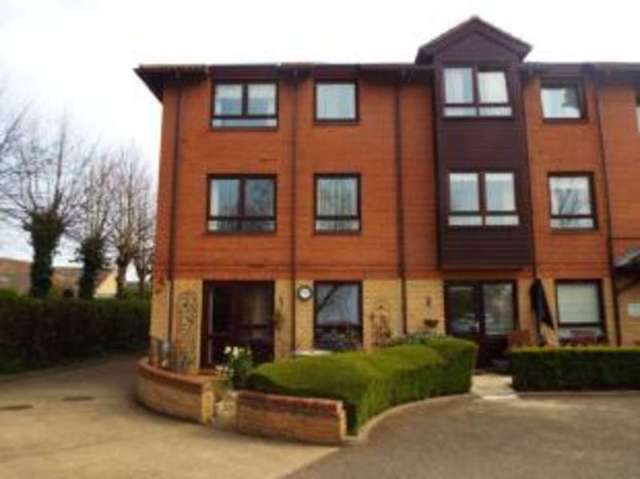  Image of 1 bedroom Flat for sale in Eastfield Road Peterborough PE1 at Eastfield Road Peterborough Newark, PE1 4RB