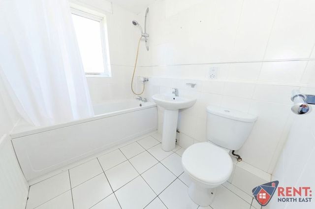  Image of 2 bedroom Flat to rent in High Dene Jesmond Newcastle upon Tyne NE7 at High Dene Jesmond Longbenton, NE7 7TL