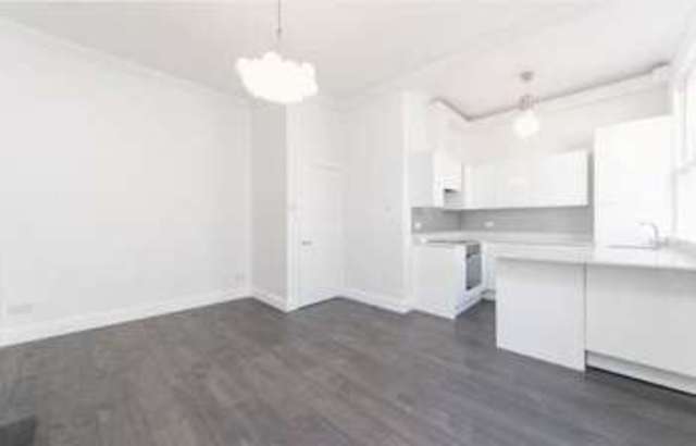  Image of 2 bedroom Flat to rent in High Holborn London WC1V at High Holborn  London, WC1V 7EE