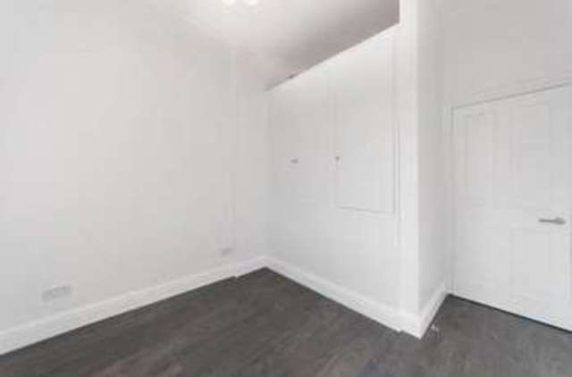  Image of 2 bedroom Flat to rent in High Holborn London WC1V at High Holborn  London, WC1V 7EE