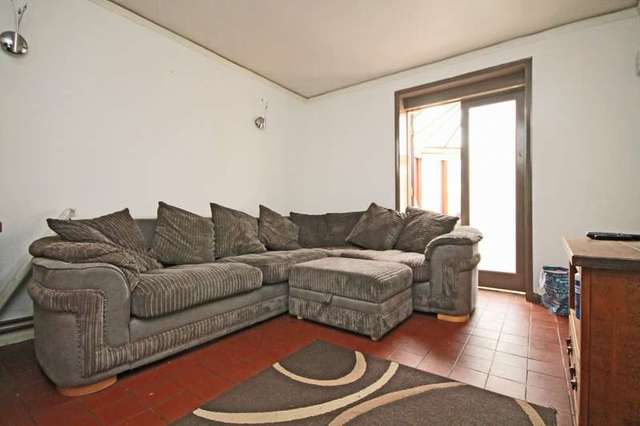  Image of 2 bedroom Detached house for sale in High Street Billingshurst RH14 at Billingshurst, RH14 9QS