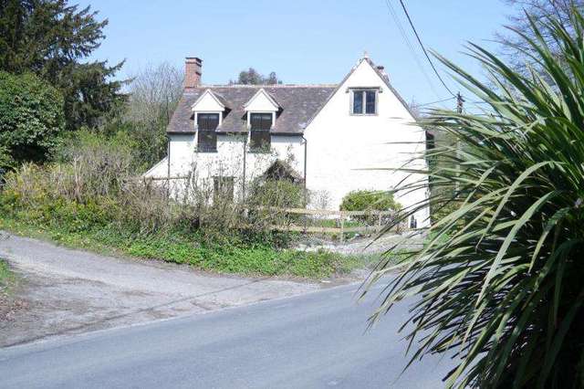  Image of 3 bedroom Detached house to rent in High Street Erlestoke Devizes SN10 at High Street  Erlestoke, SN10 5UA