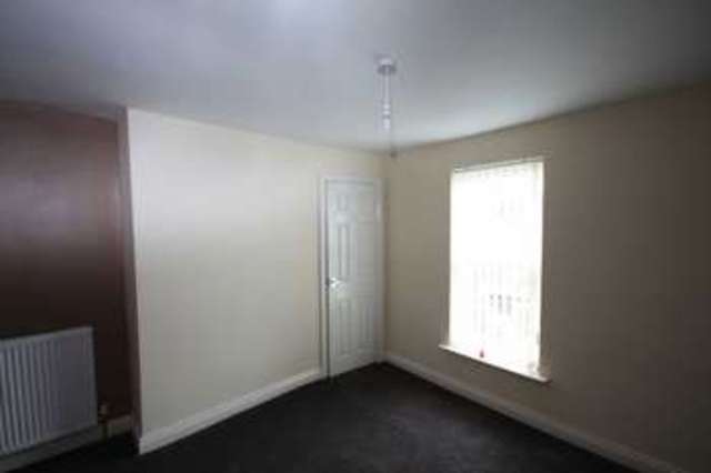  Image of 2 bedroom Terraced house to rent in High Street Loftus Saltburn-by-the-Sea TS13 at High Street Loftus Saltburn-By-The-Sea, TS13 4HA