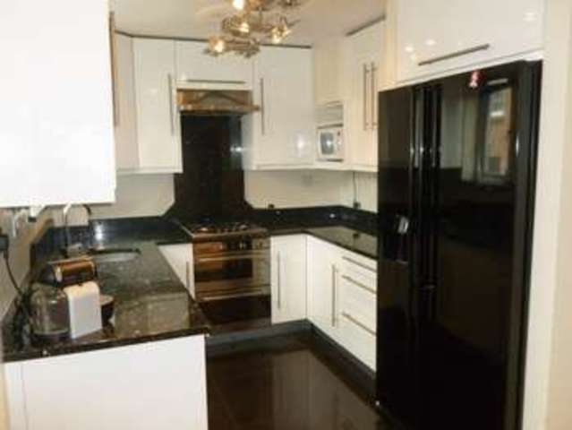  Image of 2 bedroom Semi-Detached house to rent in High Street Tring HP23 at High Street  Tring, HP23 4AF