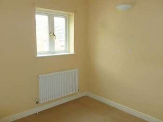  Image of 2 bedroom Semi-Detached house to rent in High Street Tring HP23 at High Street  Tring, HP23 4AF