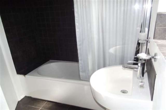  Image of 3 bedroom Terraced house to rent in High Street Wickham Market Woodbridge IP13 at Woodbridge, IP13 0RF