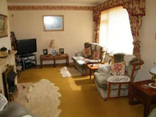  Image of 3 bedroom Bungalow for sale in Ranelagh Road Highcliffe Christchurch BH23 at Highcliffe Christchurch Highcliffe, BH23 5DY