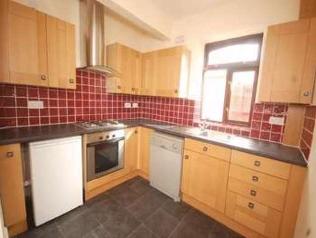  Image of 3 bedroom Detached house to rent in Highfield Road Widnes WA8 at Highfield Road  WIDNES, WA8 7DT