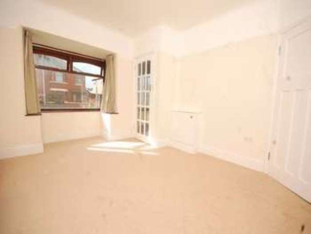  Image of 3 bedroom Detached house to rent in Highfield Road Widnes WA8 at Highfield Road  WIDNES, WA8 7DT
