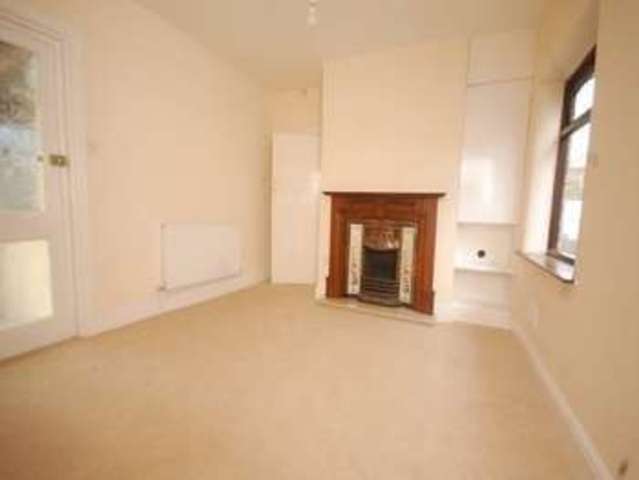  Image of 3 bedroom Detached house to rent in Highfield Road Widnes WA8 at Highfield Road  WIDNES, WA8 7DT