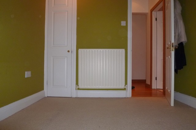  Image of 2 bedroom Apartment to rent in St. Pauls Road West Dorking RH4 at St. Pauls Road West  Dorking, RH4 2LF