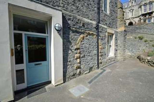  Image of 1 bedroom Flat for sale in Hill Road Clevedon BS21 at Hill Road  Clevedon, BS21 7NE