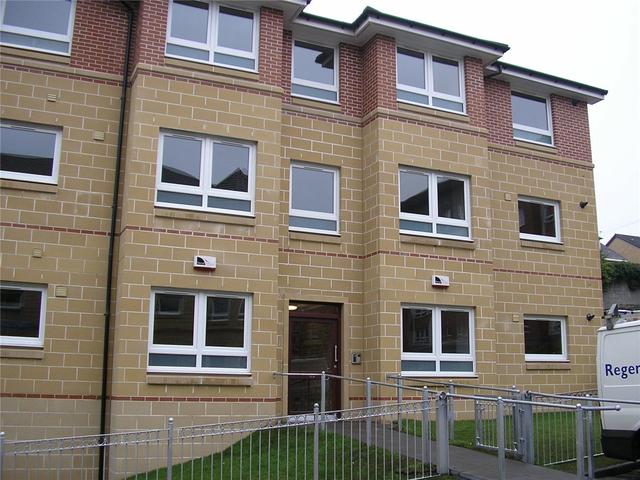  Image of 2 bedroom Flat to rent in Hillfoot Street Dennistoun Glasgow G31 at Dennistoun Glasgow Glasgow, G31 2NB