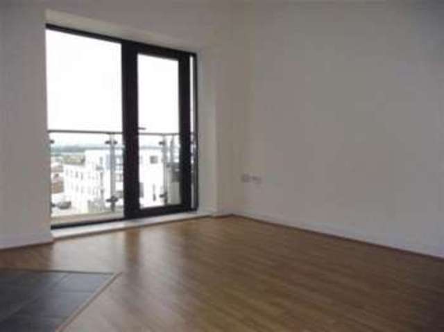  Image of Flat to rent in Hillyfield London E17 at Hillyfield  London, E17 6EQ