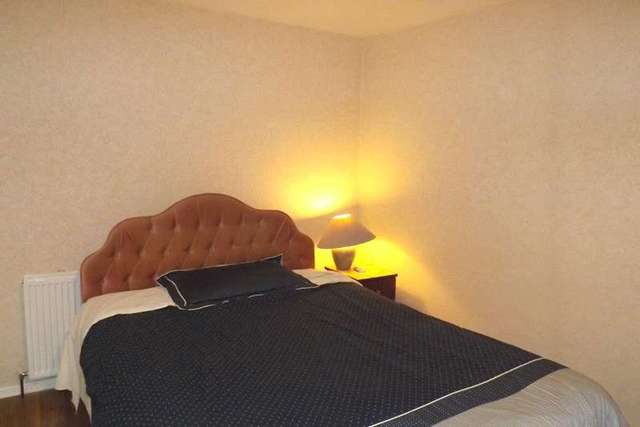  Image of 3 bedroom Maisonette for sale in Hobs Moat Road Solihull B92 at Hobs Moat Road  Solihull, B92 8JN