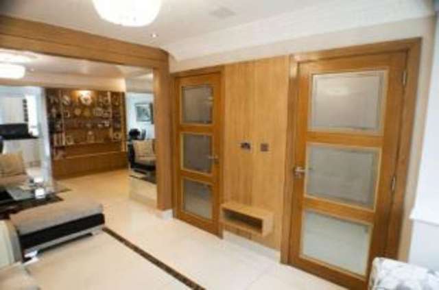  Image of 4 bedroom Terraced house for sale in Hodder Drive Perivale Greenford UB6 at Perivale Greenford Perivale, UB6 8LH