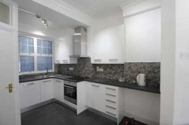  Image of 1 bedroom Flat to rent in High Holborn London WC1V at London WC1V 6RD Holborn, WC1V 6RD