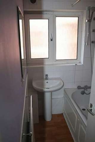  Image of Detached house to rent in Hooper Road London E16 at Hooper Road  London, E16 3QD