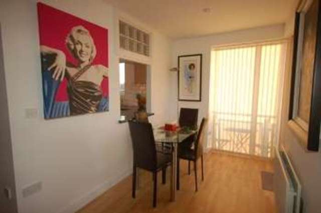  Image of 2 bedroom Flat to rent in Walls Avenue Chester CH1 at Hopkinson Court Walls Avenue Chester, CH1 4LN