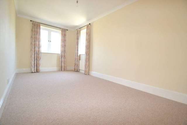 Image of 4 bedroom Detached house for sale in Oxford Road Benson Wallingford OX10 at Horseshoes Lane Benson Wallingford, OX10 6LX