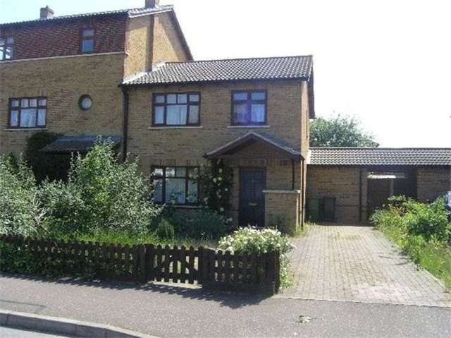  Image of 3 bedroom Semi-Detached house to rent in Howgate Road Cambridge CB4 at CAMBRIDGE  Impington, CB4 3XL