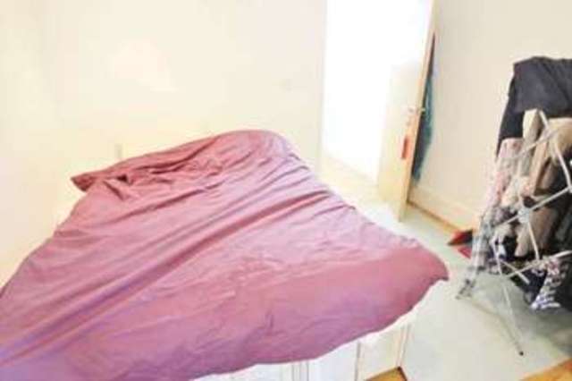  Image of 2 bedroom Flat to rent in Huddleston Road London N7 at Holloway London Holloway, N7 0EH