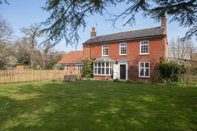  Image of 4 bedroom Detached house for sale in Town Road Ingham Norwich NR12 at Town Road Ingham Norwich, NR12 9TA