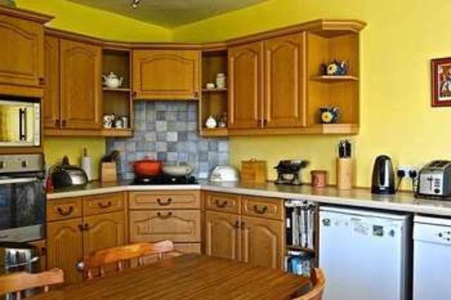  Image of 5 bedroom Detached house for sale in Innage Road Birmingham B31 at Innage Road Northfield Birmingham, B31 2DX