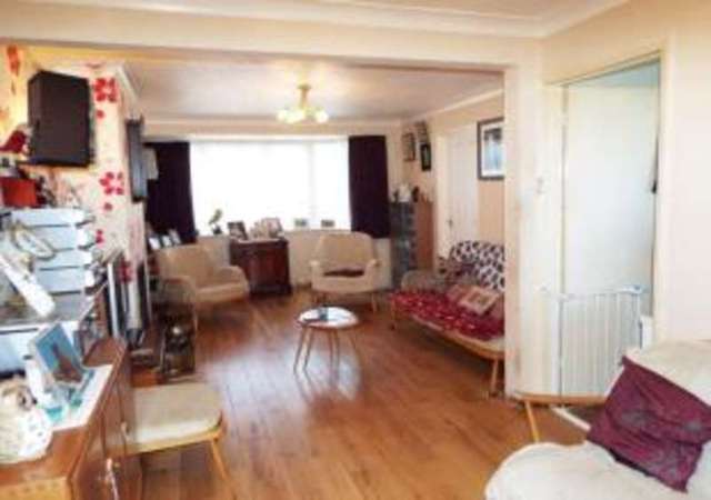  Image of 3 bedroom Semi-Detached house for sale in Jarrett Avenue Wainscott Rochester ME2 at Wainscott Rochester Frindsbury, ME2 4NB