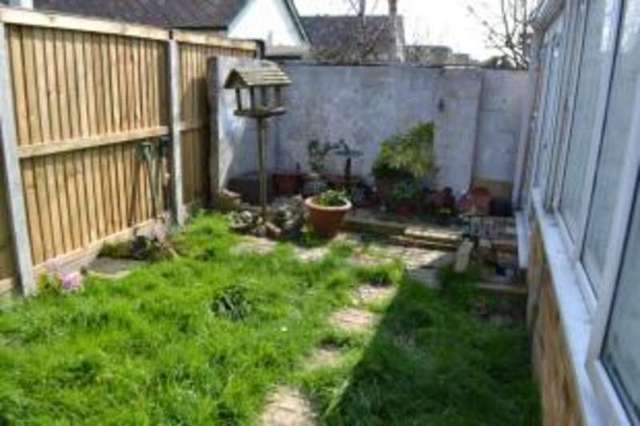  Image of 3 bedroom Bungalow for sale in Rosemary Way Jaywick Clacton-on-Sea CO15 at Jaywick Clacton-on-Sea Jaywick, CO15 2SB